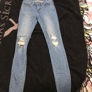 Levi jeans